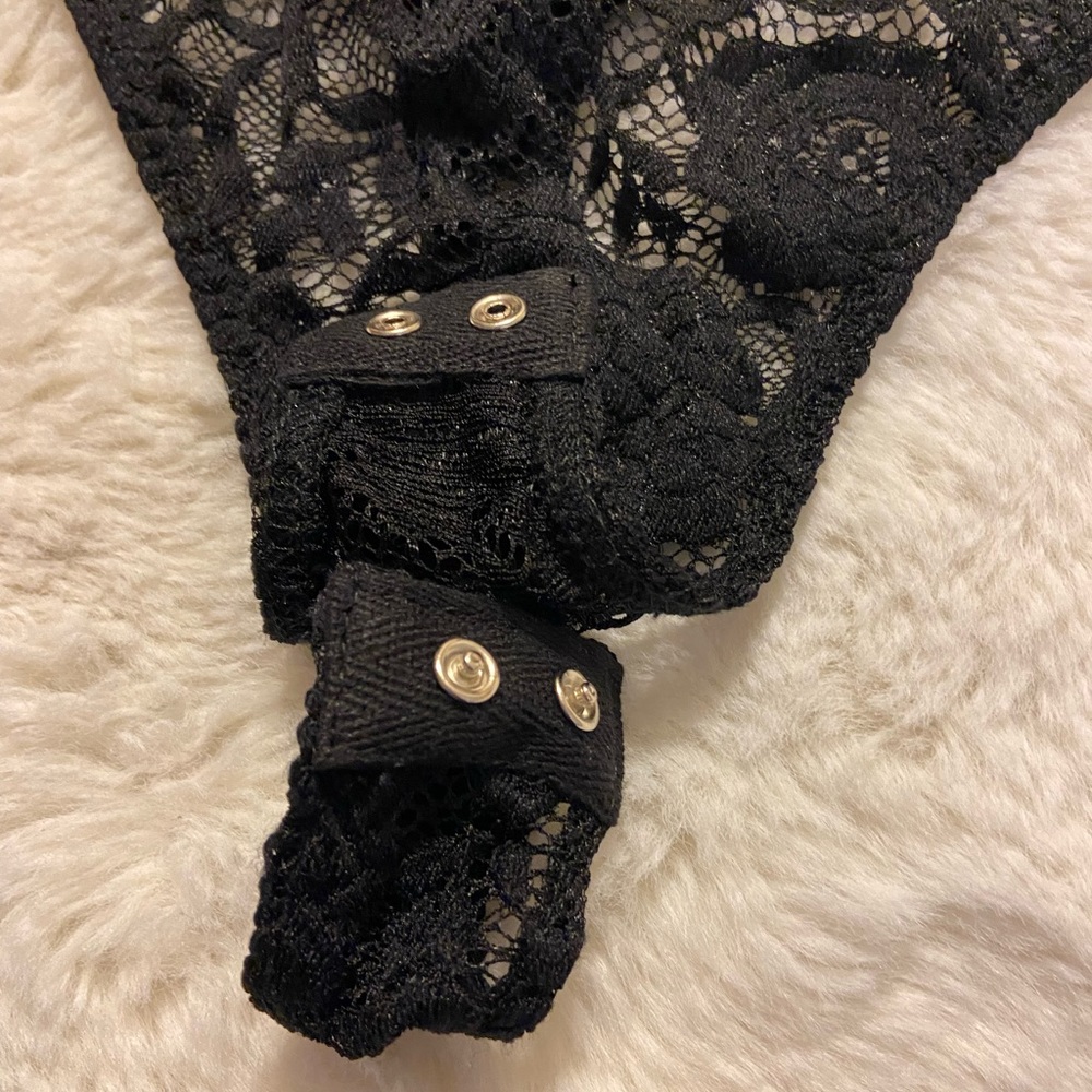 Free Press black lace sleeveless bodysuit size Small - Picture 3 of 8